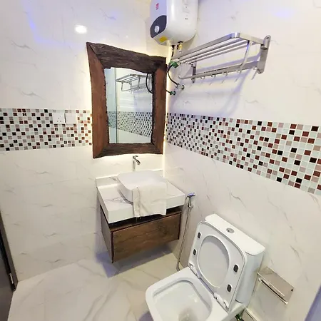 Presken K-One Hotel Ikeja Exterior photo