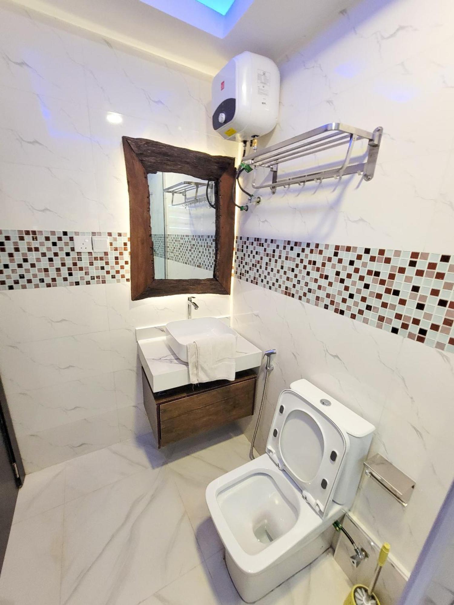 Presken K-one 3* Ikeja